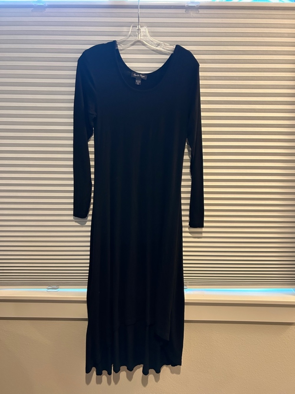 Charlie Paige Black Long-Sleeve hi lo dress. Size S/M